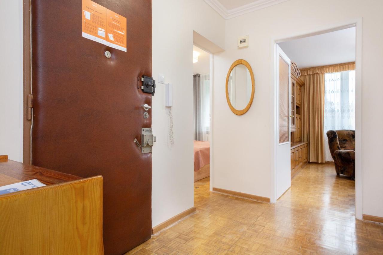 Comfy & Spacious Apartment Warsaw By Noclegi Renters Luaran gambar